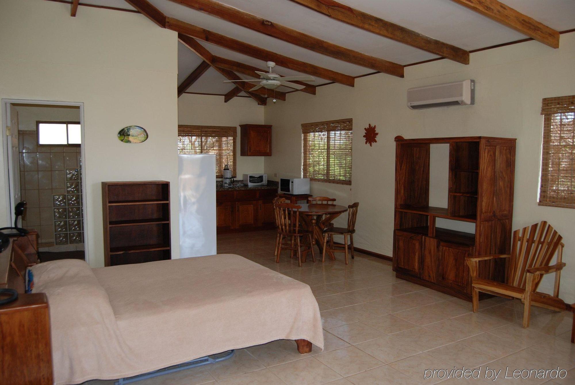 Hotel Iguanazul Playa Junquillal Стая снимка